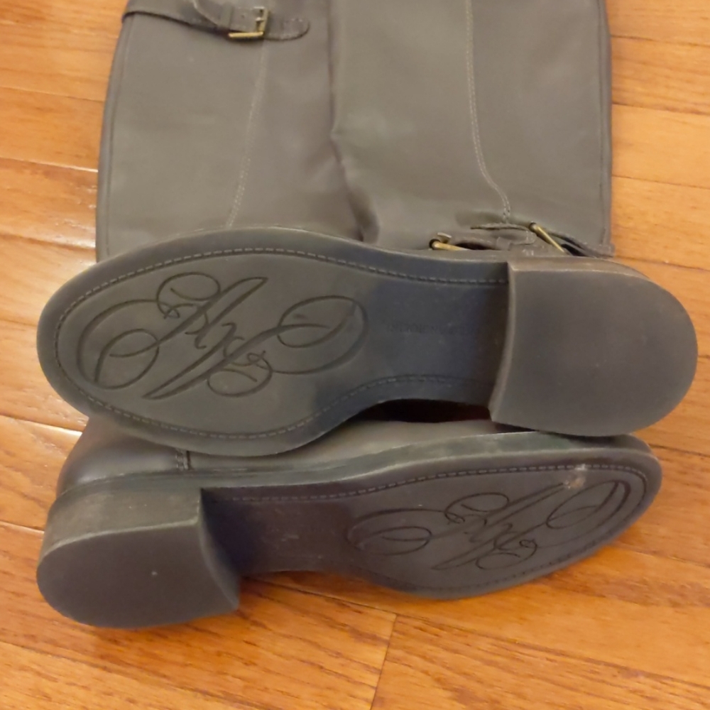 Leather Riding Boots - Picture 2 of 3